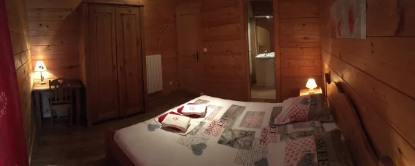 chambre 3 appartement la pleureuse