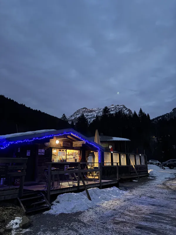 De nuit