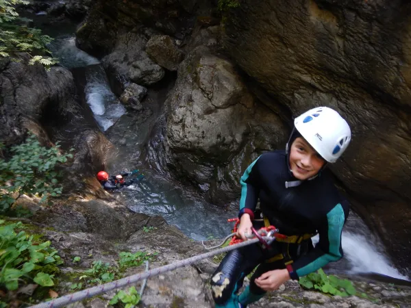Descente en rappel