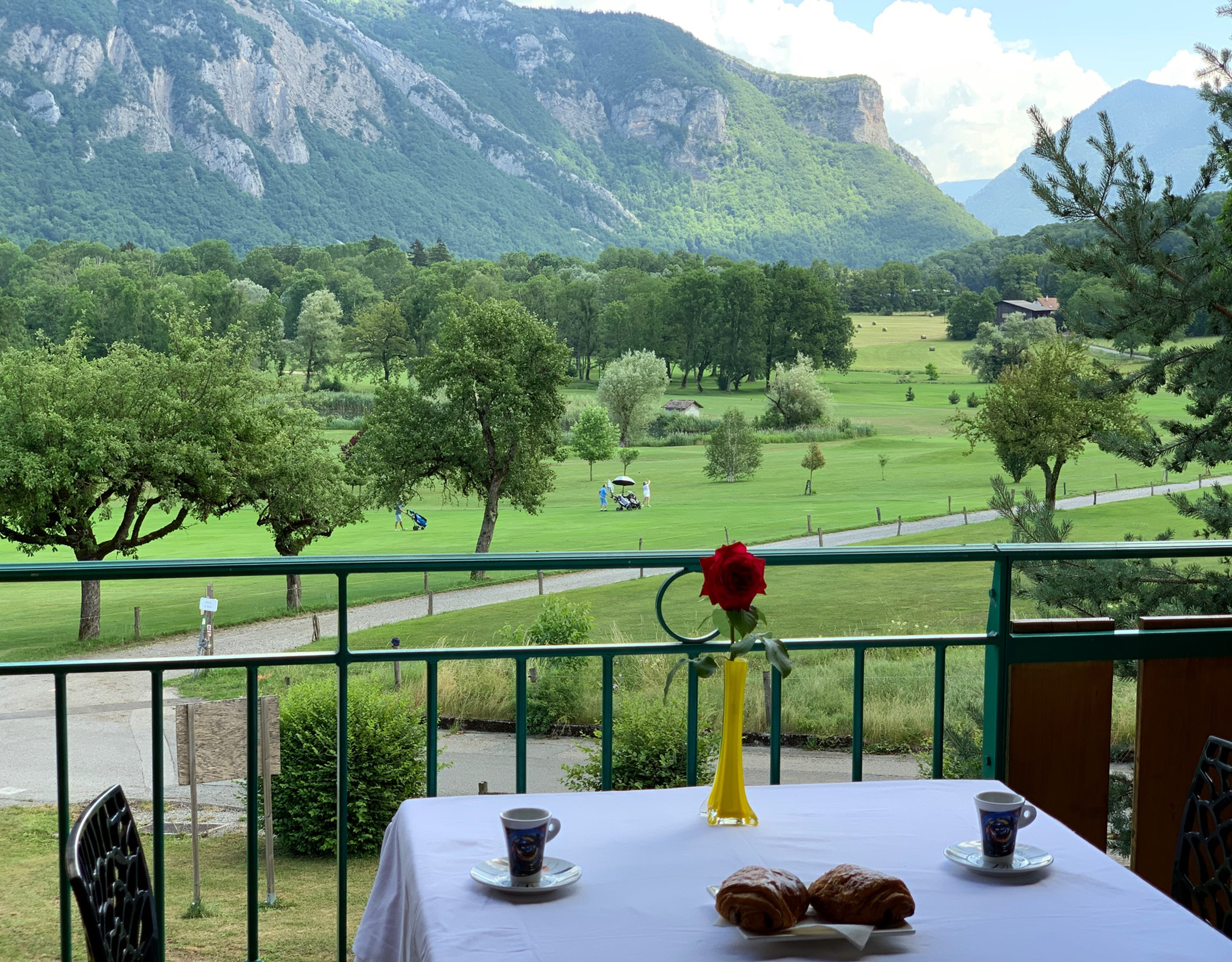 vue sur le golf de Giez
