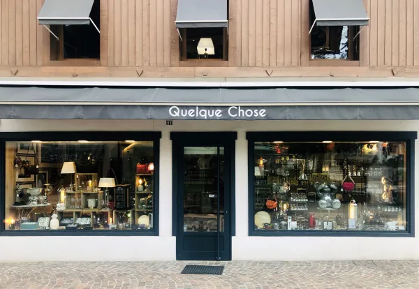 Quelque Chose