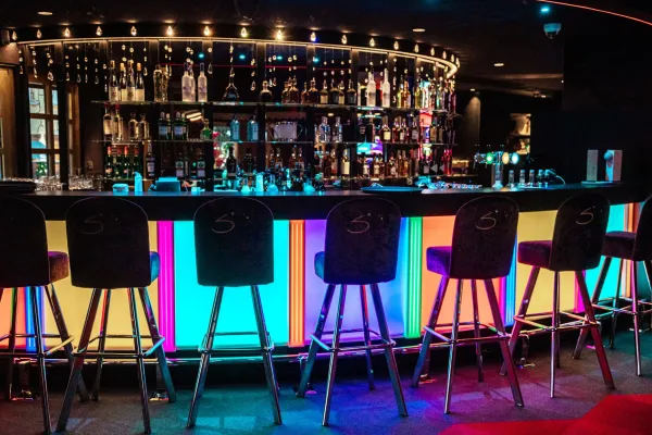 Le Gallery Bar