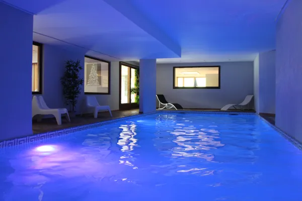 Piscine de la résidence