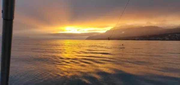 Coucher de soleil à bord du bateau