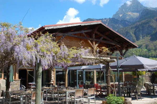Restaurant la Braconne côté Mont-Blanc