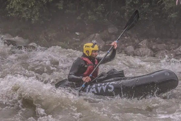Packraft-sports-aventuress