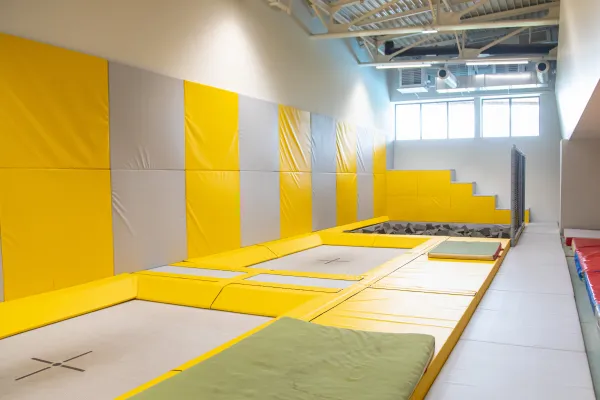 Salle d'acrobatie
