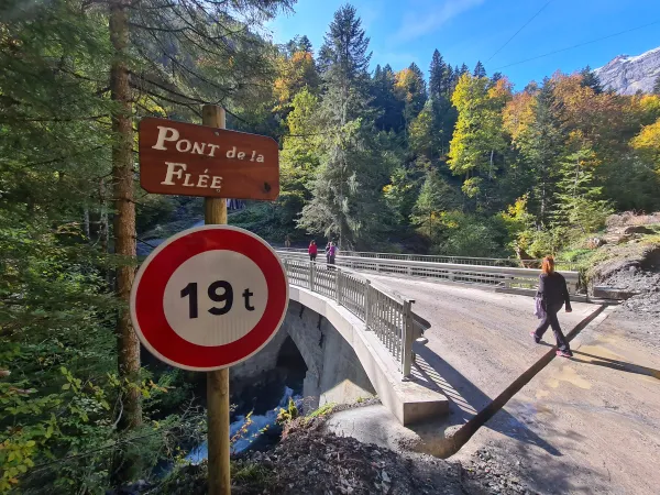 Sentier pédestre : le pont de la Flée