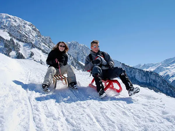 Luge Nocturne avec Alpi'Raquettes & Luge