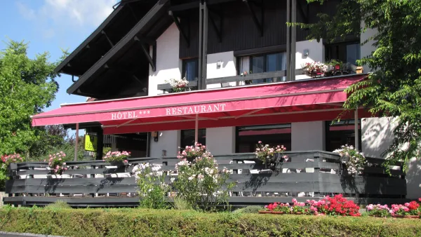 Logis hôtel Annecy nord / Argonay