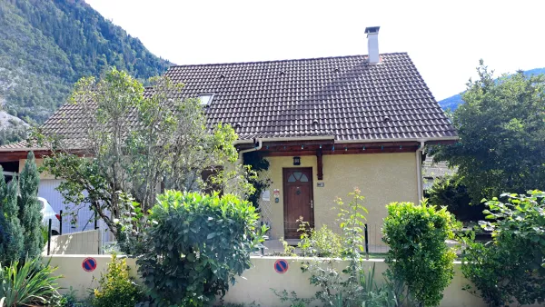 Devant de la Maison