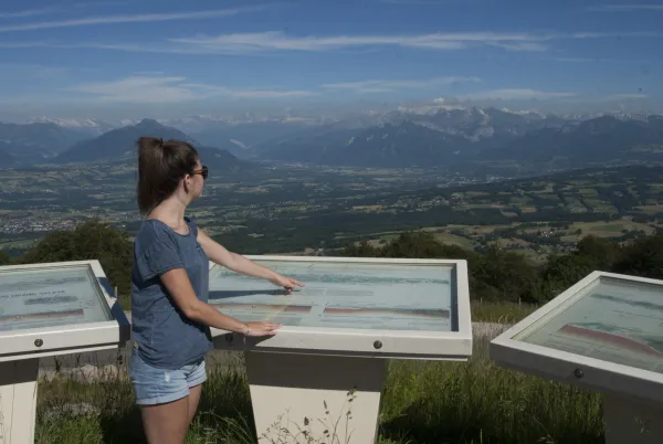 Table d'orientation et point de vue - Le Salève côté Mont Blanc