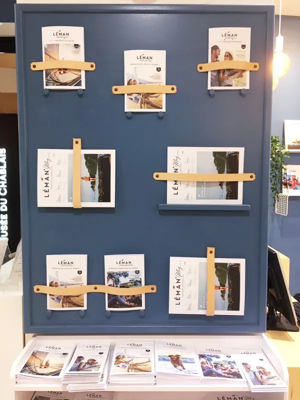 Présentoir brochures office de tourisme de Thonon