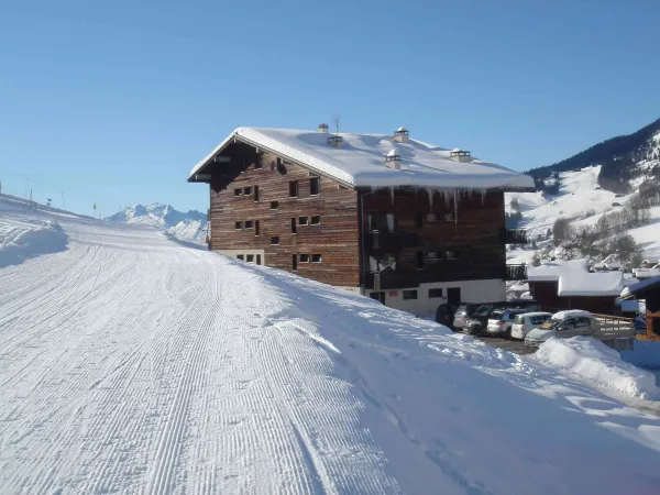 Extérieur hiver proche des pistes/ Proximity of the ski slopes -Orée des Pistes - Le Grand-Bornand