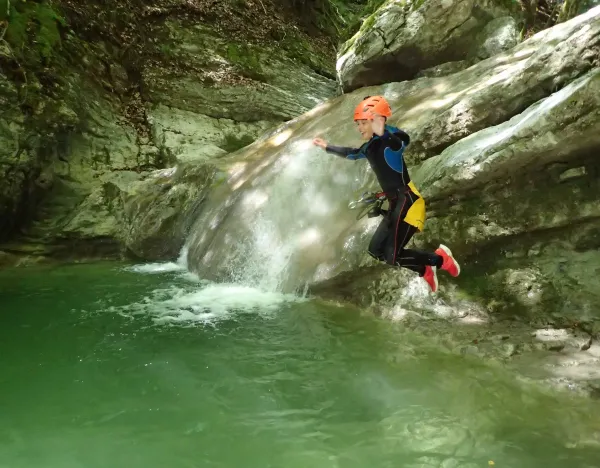Saut canyoning