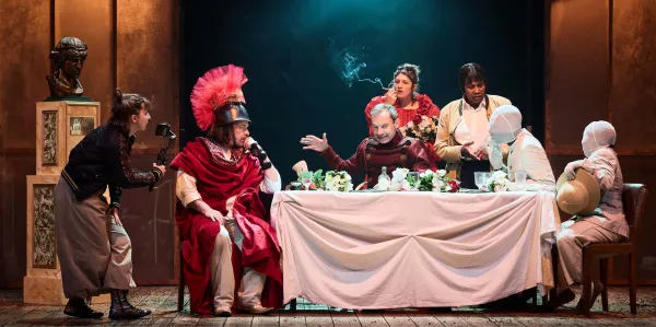 Théâtre : "Nos empereurs" - Guillaume Cayet