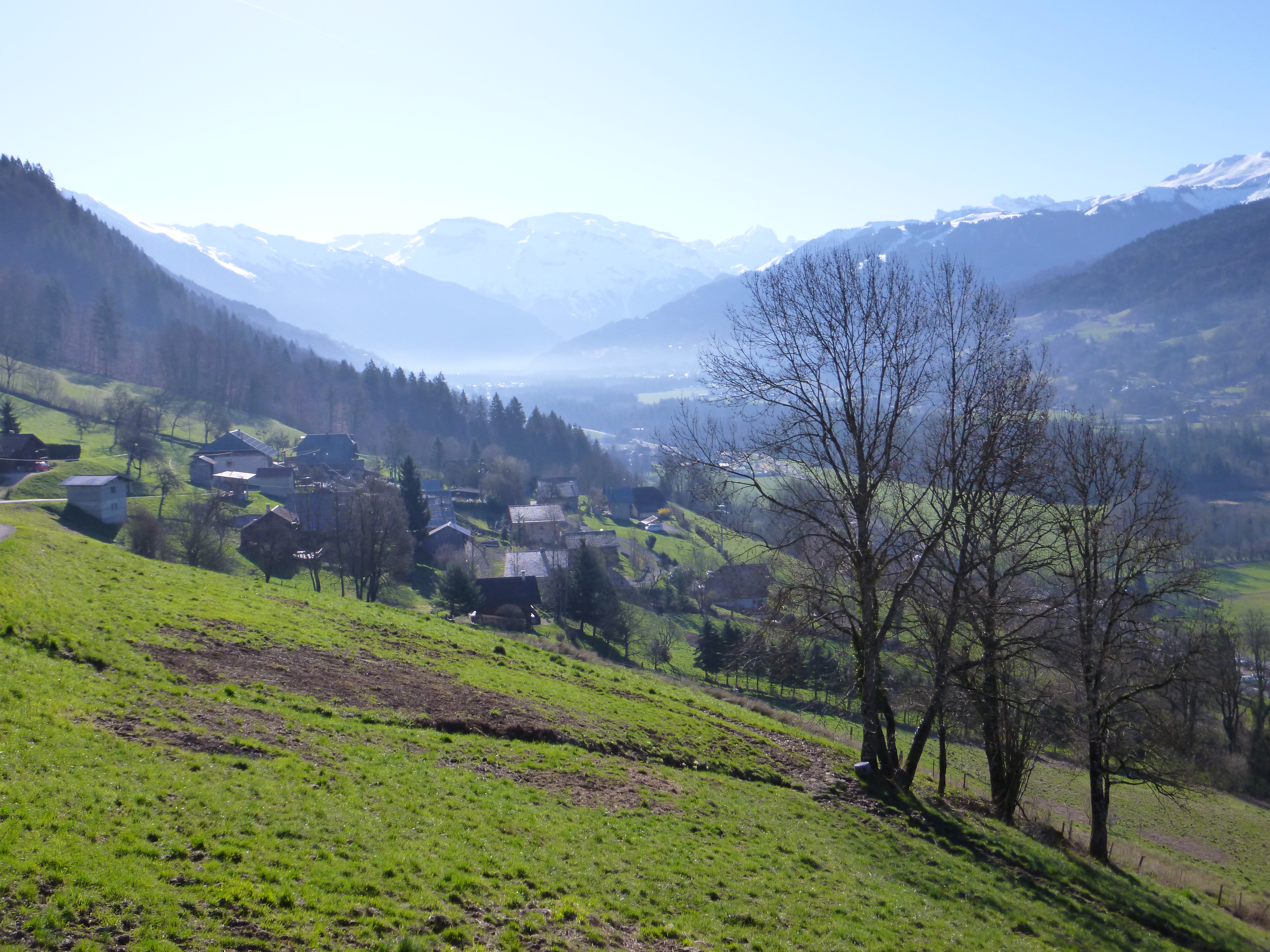 Panorama depuis la route des Gets à Mieussy
