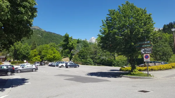 Parking de la gare routière