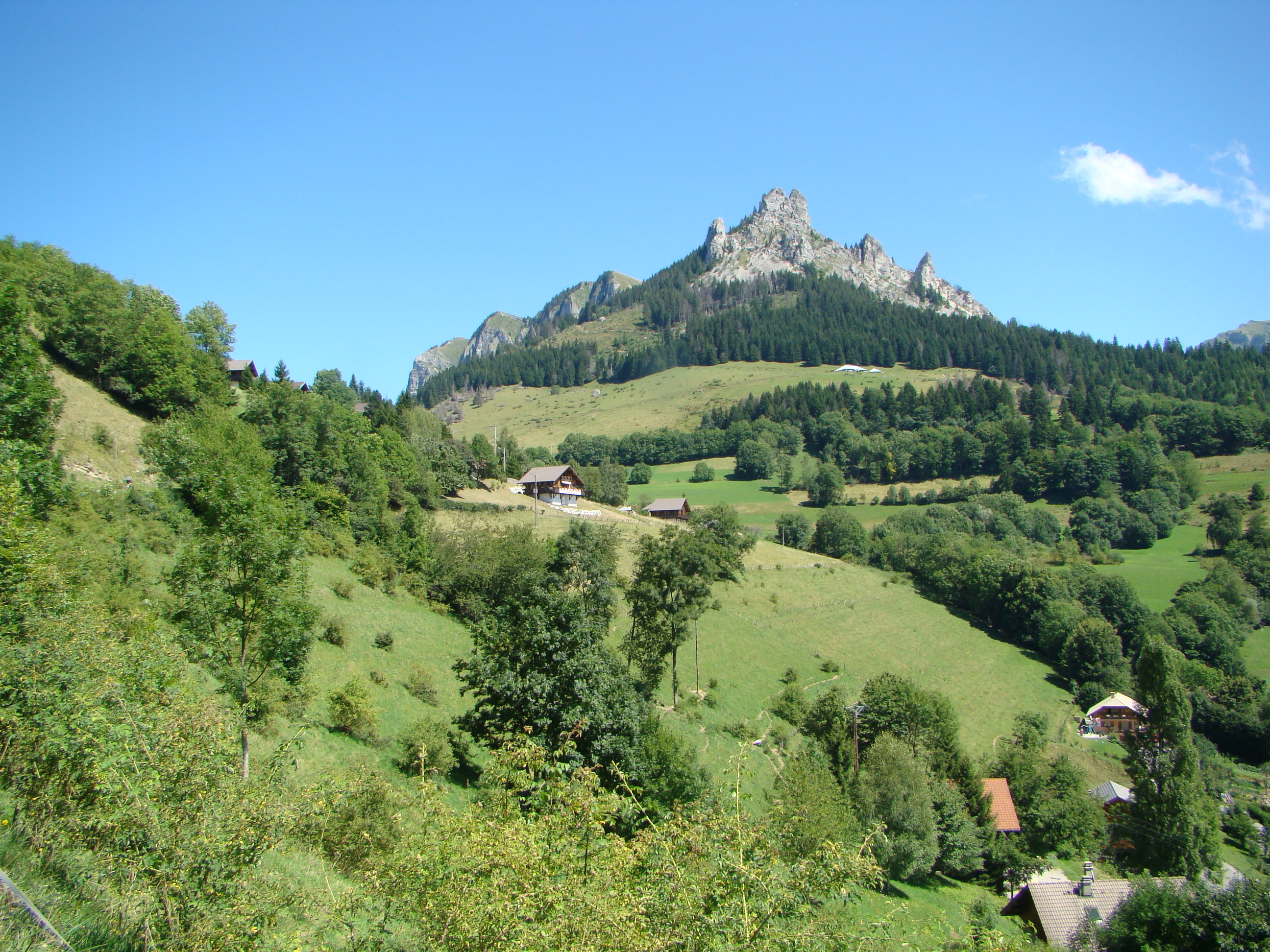 Tour du Mont César depuis Thollon-les-Mémises à Thollon-les-Mémises