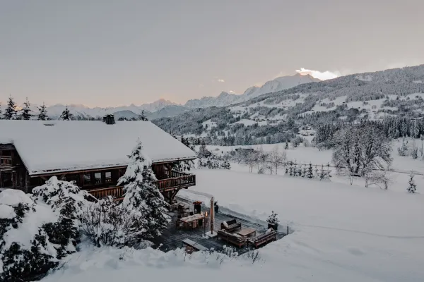 Ultima Megève_Demi-Quartier