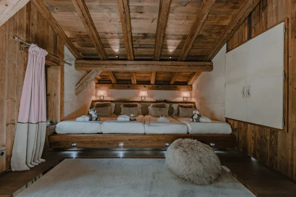 Ultima Megève_Demi-Quartier