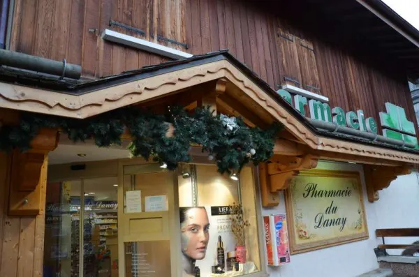 Pharmacie du Danay