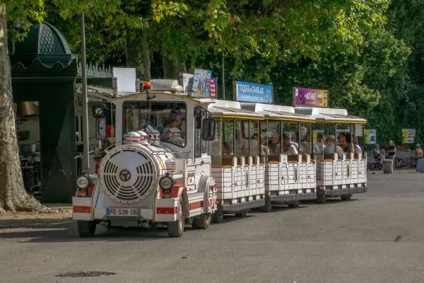 Petit-train touristique de Thonon-Les-Bains