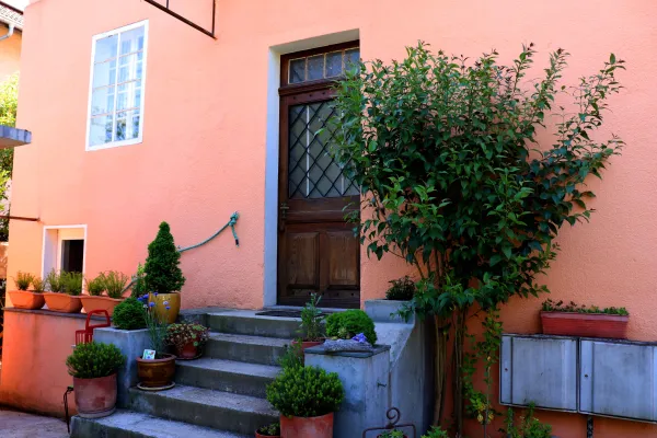 porche_villa_gavard