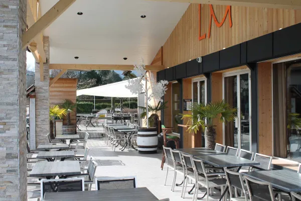Restaurant bar lounge Lac et Montagne