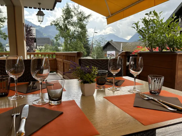 Table en terrasse
