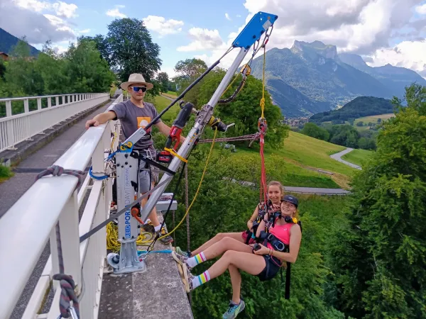 Saut Pendulaire