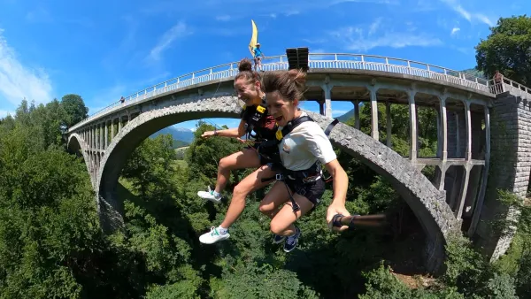 Saut Pendulaire 