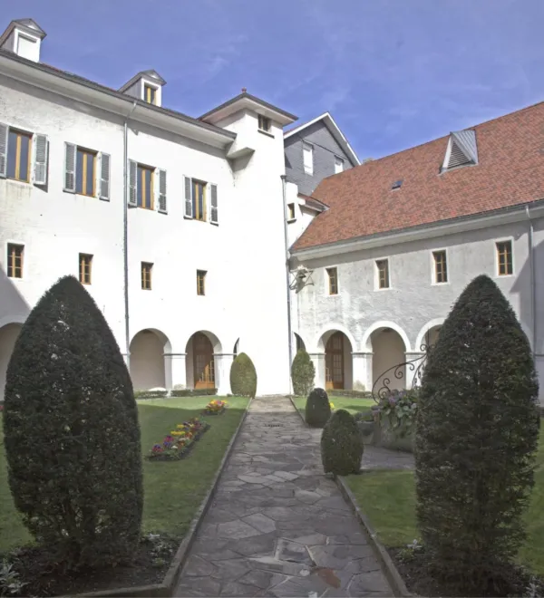 Cloître de l'ancien second monastère de la Visitation d'Annecy