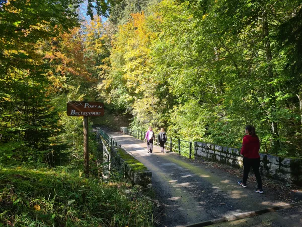 sentier pédestre : le pont de Bellecombe