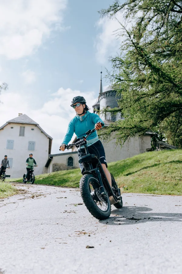 Sortie en Mountain E-scooter
