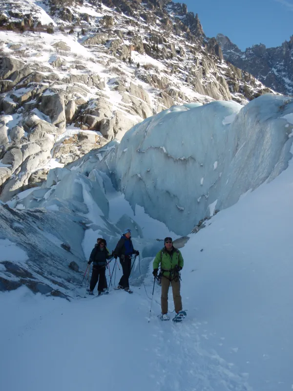Sortie raquettes sur glacier avec un guide