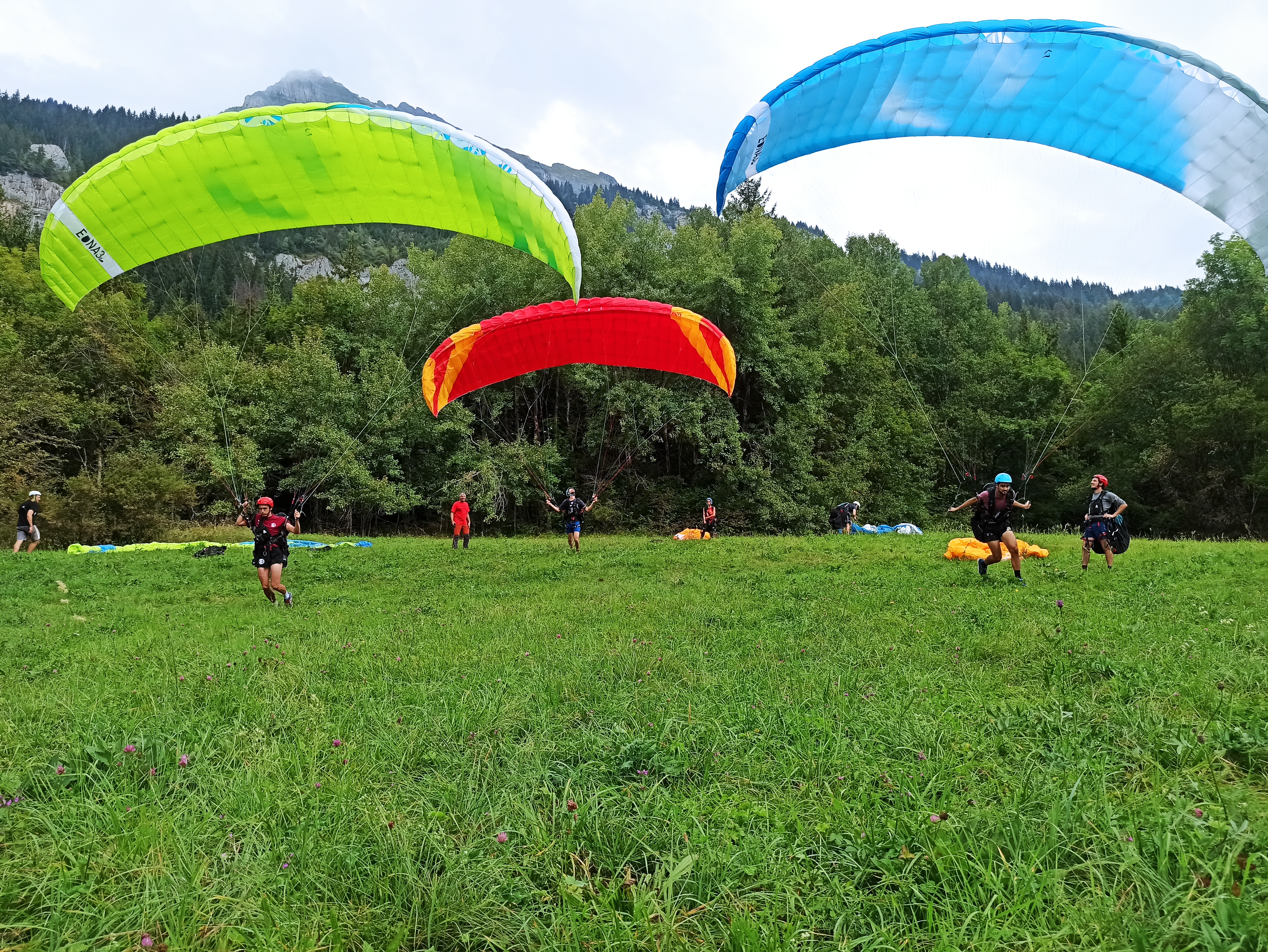 Stage initiation parapente au pays du mont blanc, à saint Gervais, Passy, Chaminix et Megeve