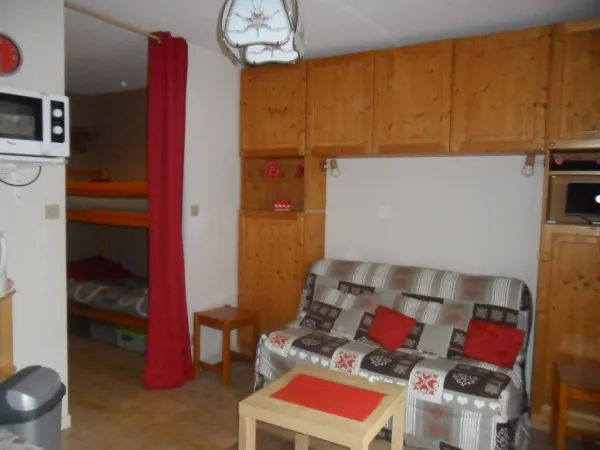 Studio dans résidence - 18m² - Orditz Martial
