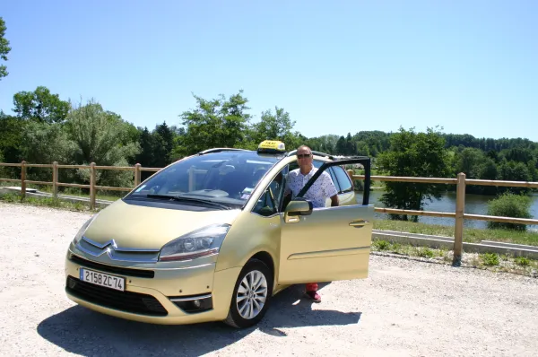 Taxi Cruseilles