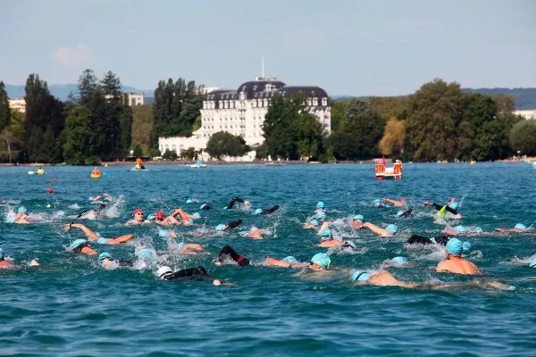 Traversée du Lac d'Annecy à la nage