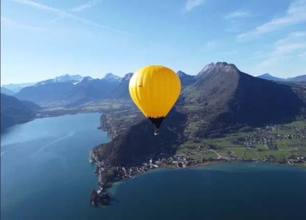 Vol privilège en montgolfière en duo