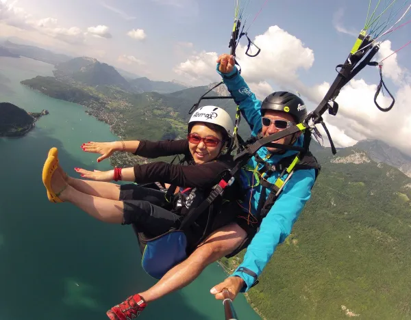 Vol parapente en ascendance