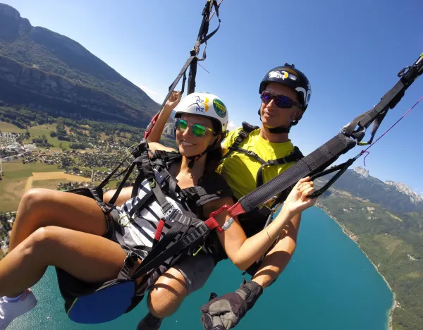 Baptême minipouss en parapente