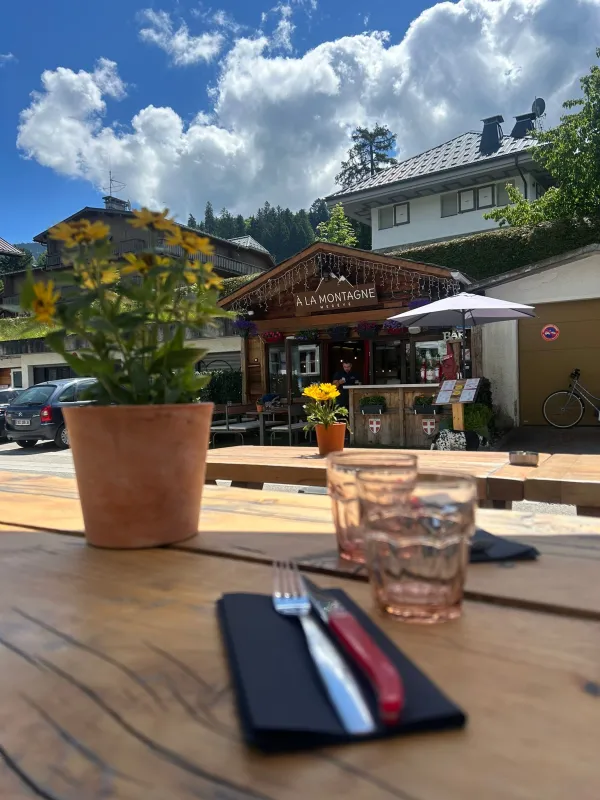 À la montagne