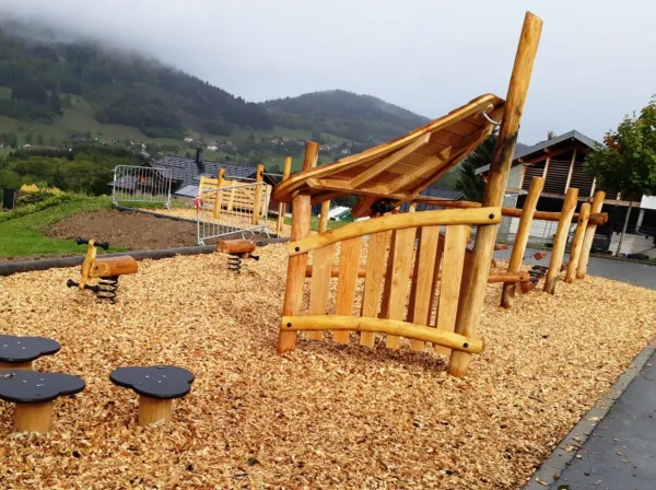 Aire de jeux Habère-Poche