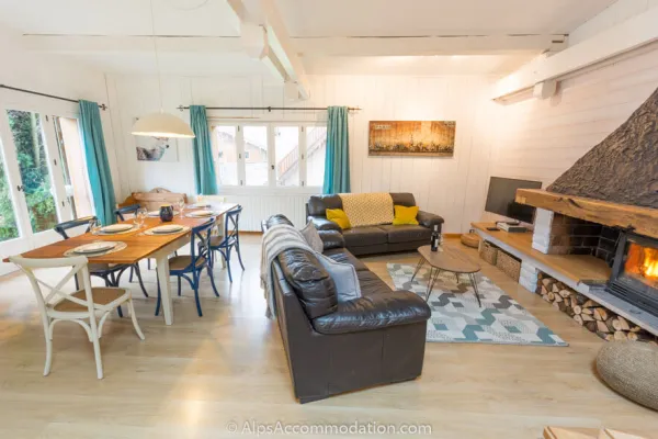 Alps Accommodation - Chalet Taylor