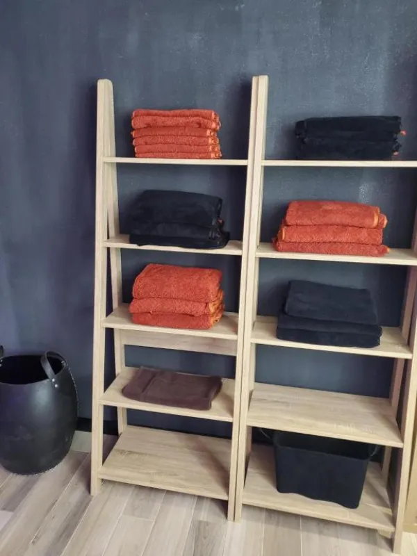 serviettes de bain à disposition