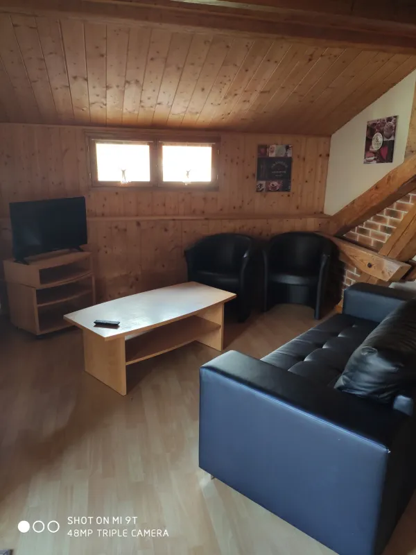 Appartement "Le Mont César" dans maison - 63m² - 3 chambres - Jacquier Pierre-André