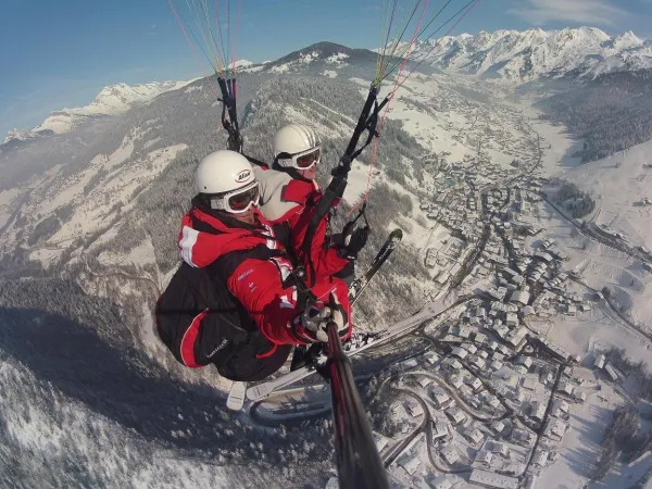 Baptême en parapente en hiver