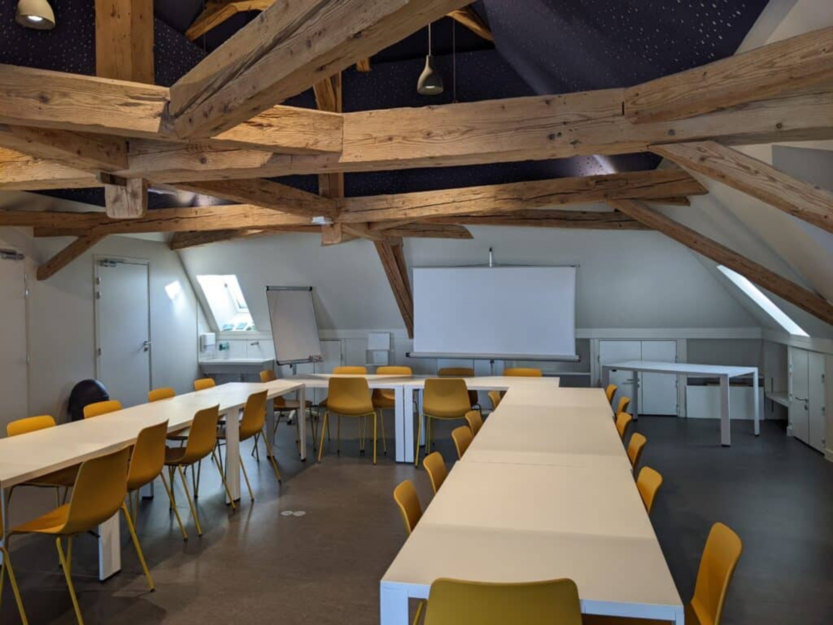 Archipel Butor - Salle de réunion à Lucinges